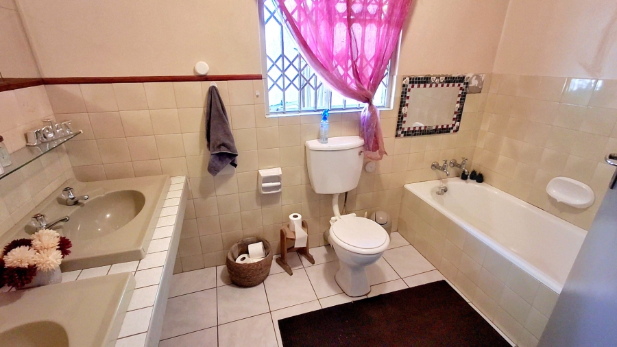 4 Bedroom Property for Sale in Sasolburg Ext 11 Free State